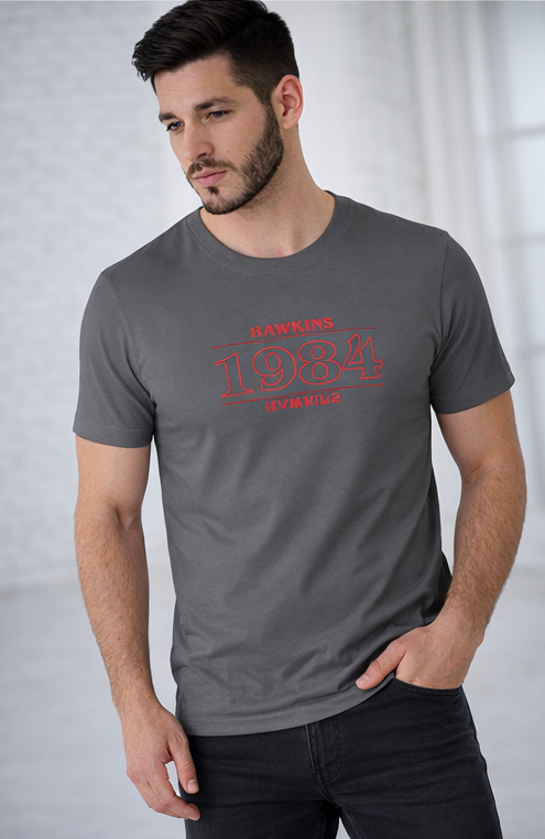 HAWKINS 1984 | STRANGER THINGS GRAPHIC PRINTED REGULAR FIT T-SHIRT