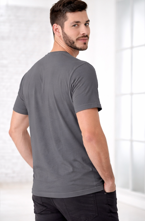 RUNNING UP THAT HILL | STRANGER THINGS GRAPHIC PRINTED REGULAR FIT T-SHIRT