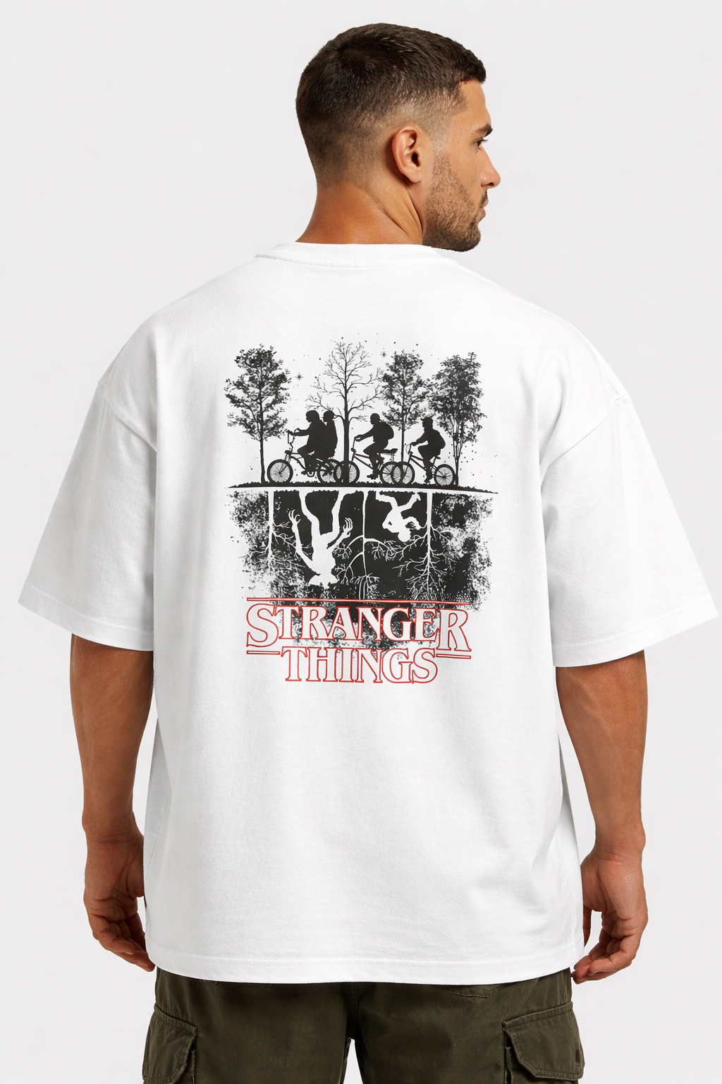 STUCK IN THE UPSIDE DOWN | STRANGER THINGS GRAPHIC PRINTED OVERSIZED FIT T-SHIRT