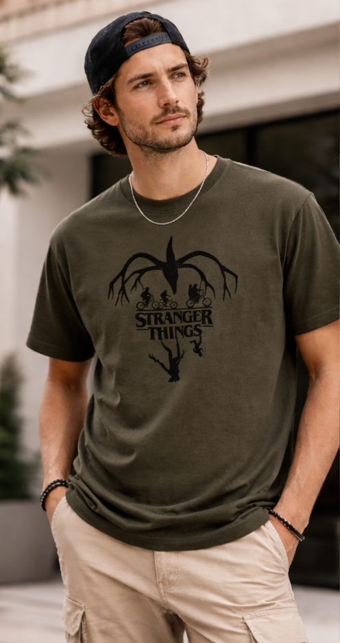 THE UPSIDE WITHIN | STRANGER THINGS GRAPHIC PRINTED REGULAR FIT T-SHIRT