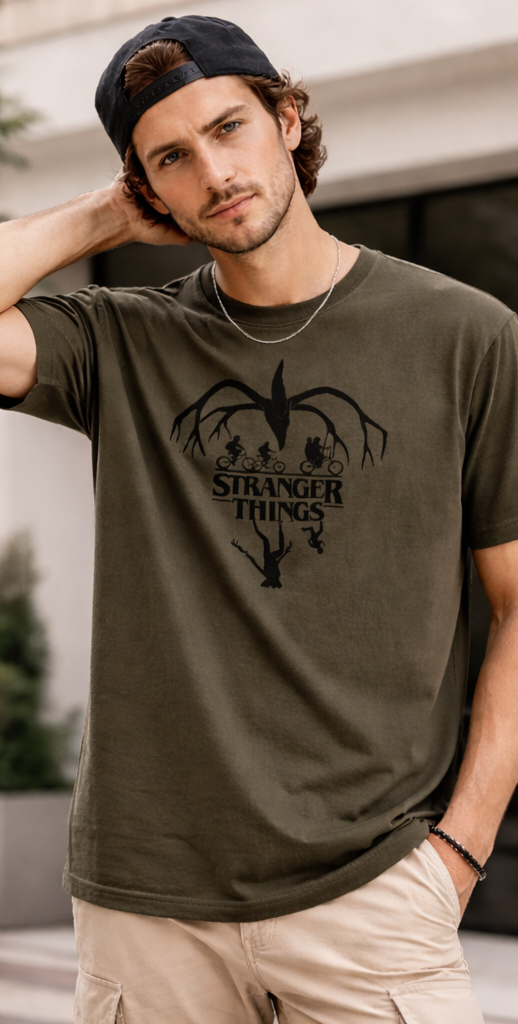 THE UPSIDE WITHIN | STRANGER THINGS GRAPHIC PRINTED REGULAR FIT T-SHIRT